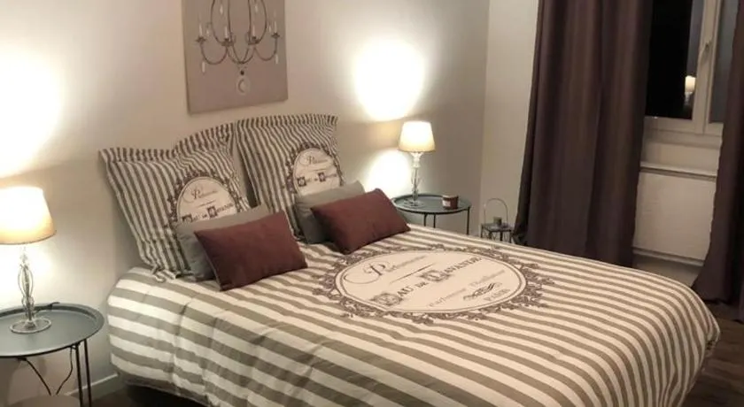 Logement à Brive proche centre-ville et campagne - climatisation, Wifi, coin exterieur et parking privés - Image 1
