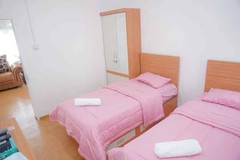 Kali.kali Guest House Bukittinggi - Image 1