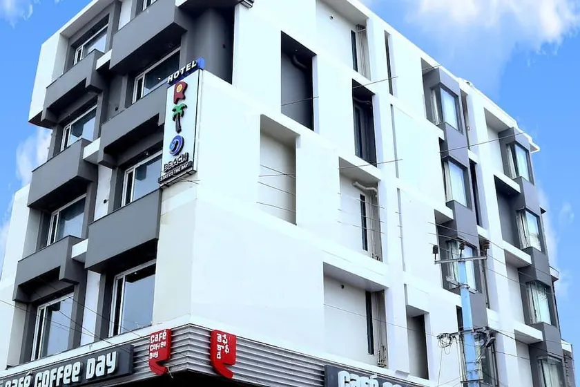 Hotel Rio Beach - Image 1