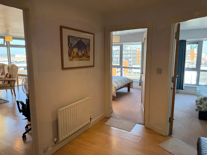 Harrow Town Centre Apartment - Image 1