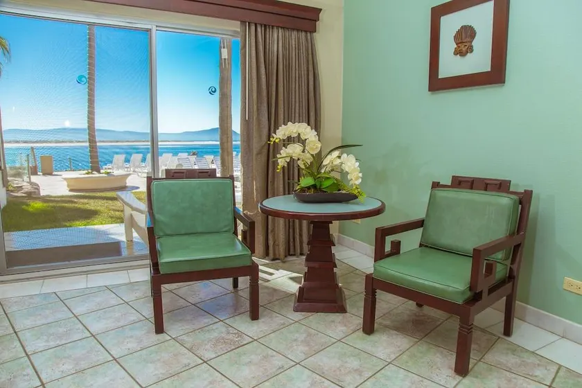 Hotel Estero Beach - Image 1