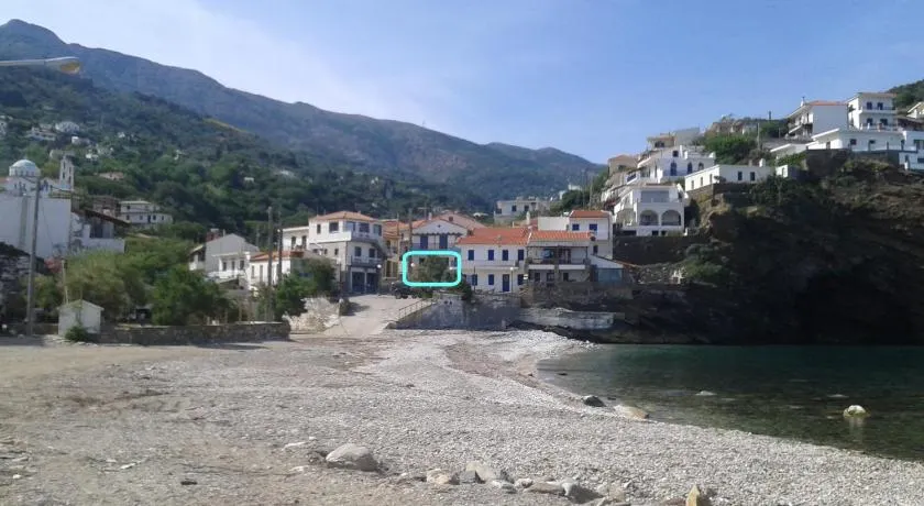 The House on the Coast - Image 1