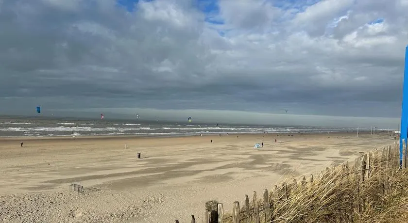 Studio34 Zandvoort free parking - Image 1