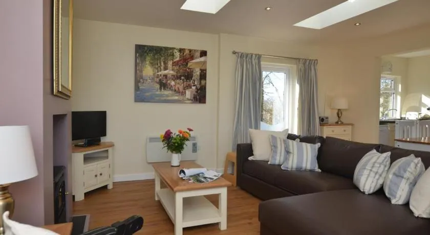 2 Bed in Kewstoke oc-57144 - Image 1