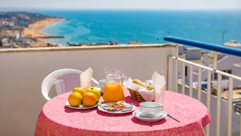 Hotel Mar A Vista - Image 1