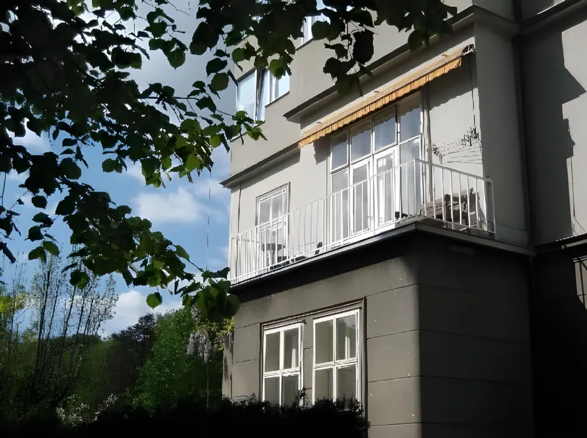 WOLKE, Apartment mit Balkon am Fluss, Zentrum - Image 1