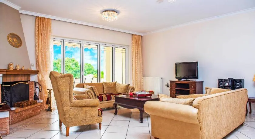Marelen Apartment Near Chania Center - Image 1