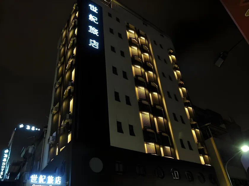 Century Hotel - Image 1