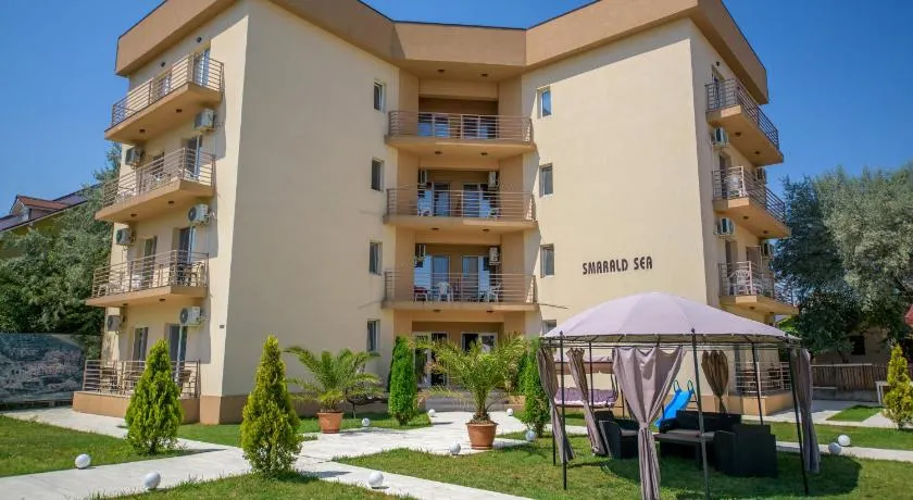 Smarald Sea Mamaia Nord - Image 1
