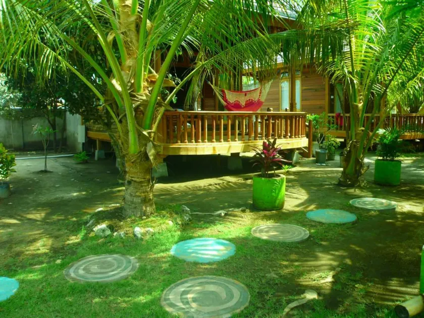 Bronze Bungalows - Image 1