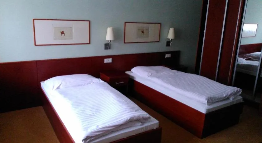 Hostel Refleks - Image 1