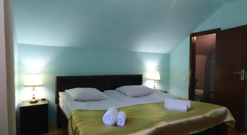 Anano Guest House - Image 1
