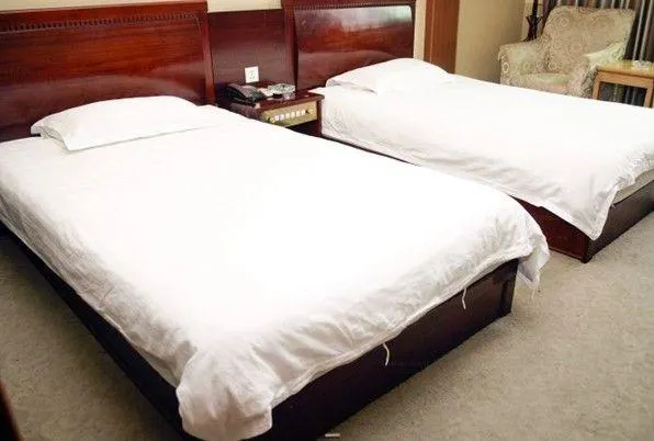 Haihua Hotel - Image 1