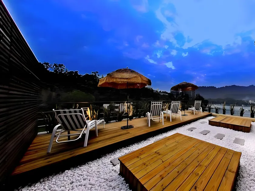 Sun Moon Lake Karuizawa Villa - Image 1