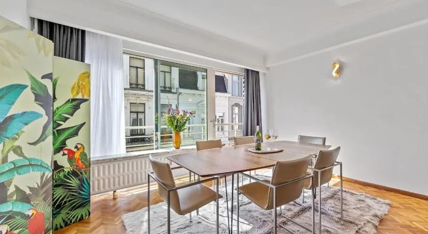 Central & luminous apartment - Image 1