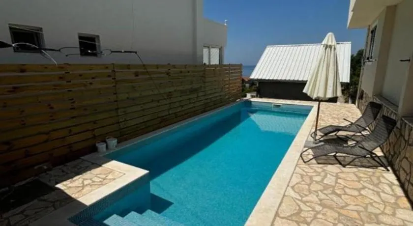 villa Family Kruce - Image 1