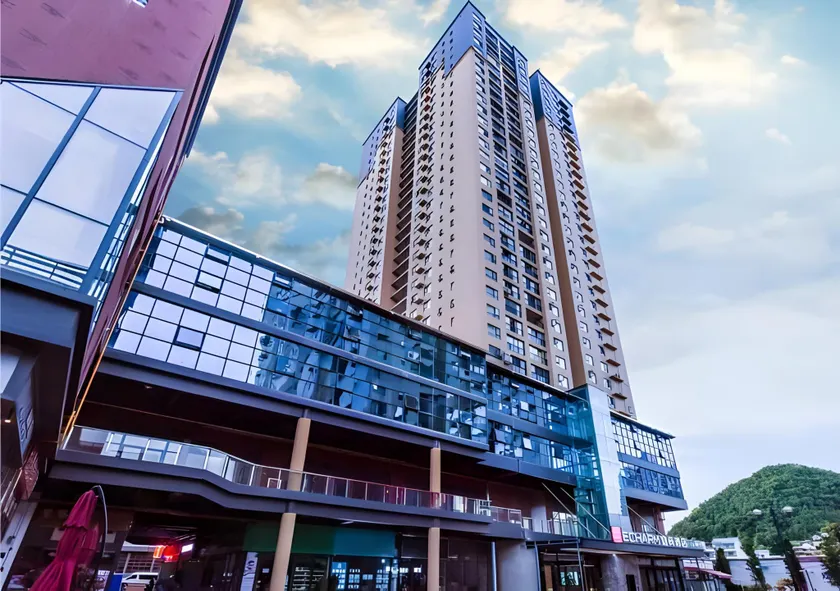 Echarm Hotel Guiyang Qianling Mountain - Image 1