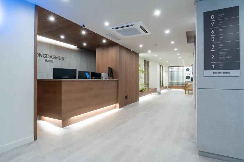 Dongdaemun Tourist Hotel - Image 1