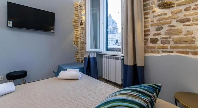 Zeus Inn - Una finestra sul Vaticano - Image 1