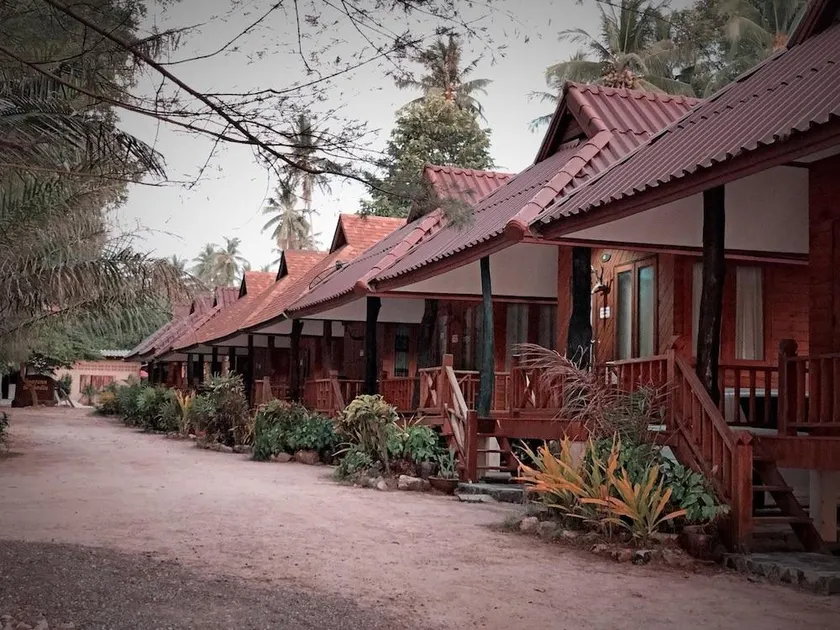 Baanchaylay Resort - Image 1