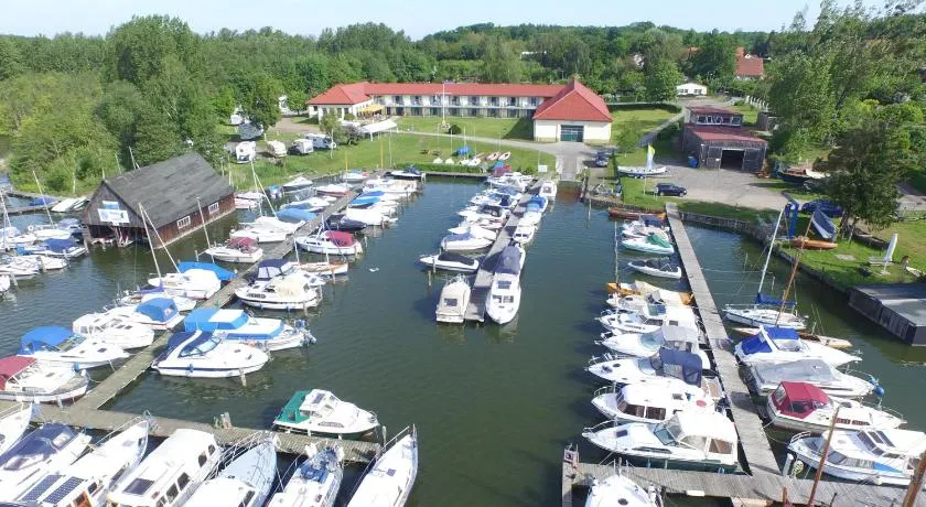 Aparthotel am Heidensee - Image 1