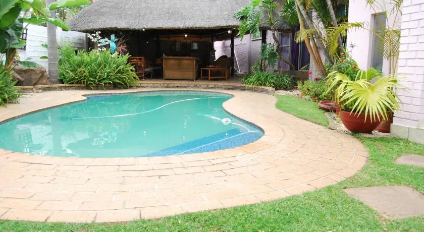 Ronique's Guest House - Image 1