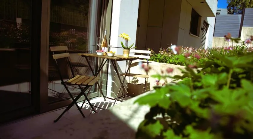 Charming Studio close to city centre - Image 1