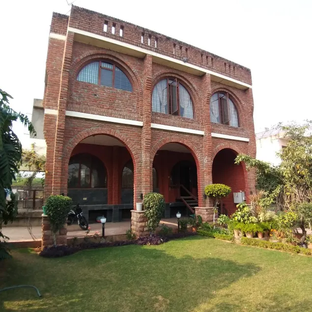 UTNT Homestay Jaipur - Image 1