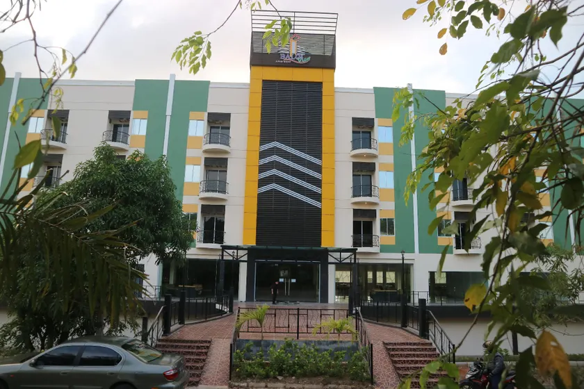 Baloi View Apartment - Image 1