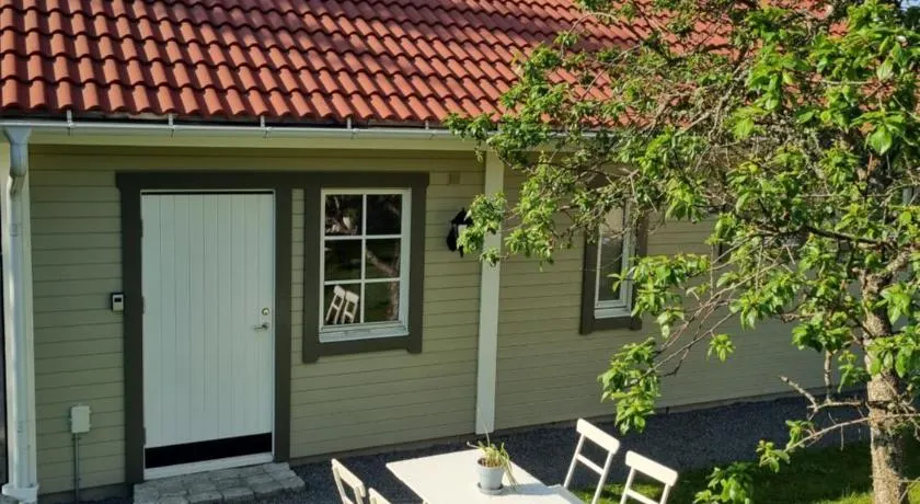 Lantlig lägenhet nära Uppsala - Image 1