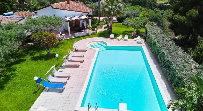 Villa New Charme - Image 1