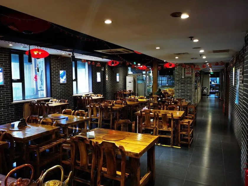 Super 8 Hotel Premier (Beijing Workers' Stadium Sanlitun Chunxiu Road) - Image 1
