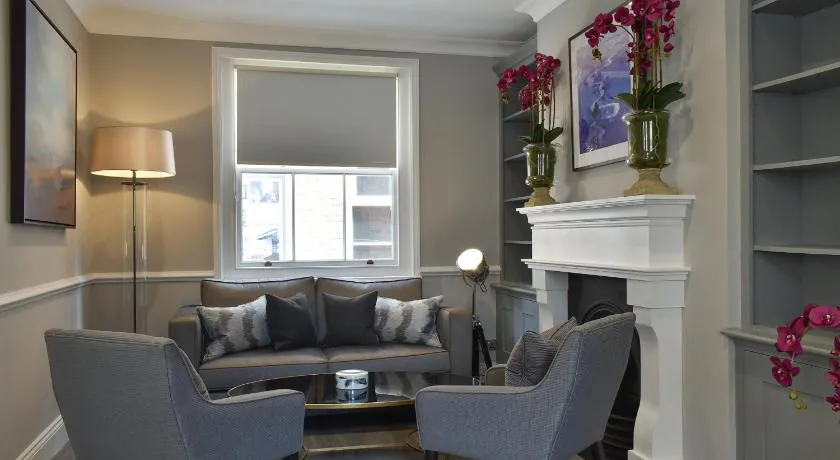 The House At One Warwick Park - Image 1