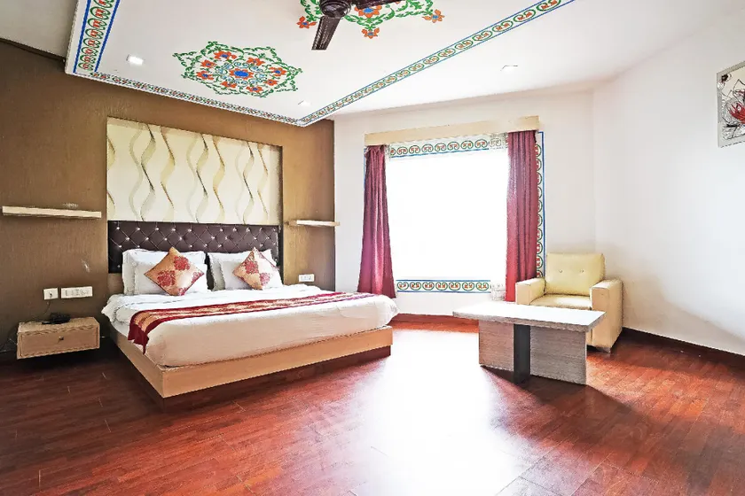 Palette - Rajmahal Resort - Image 1