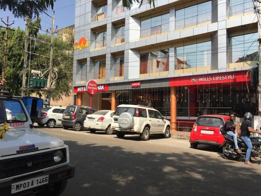 Hotel Sarthak - Image 1
