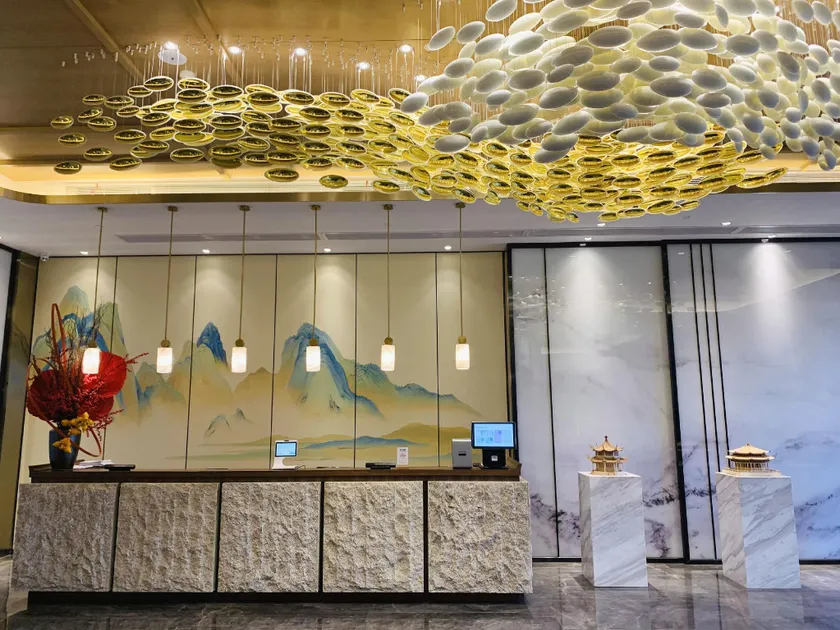 Yinhu Junyi Hotel（Wildlife Park） - Image 1