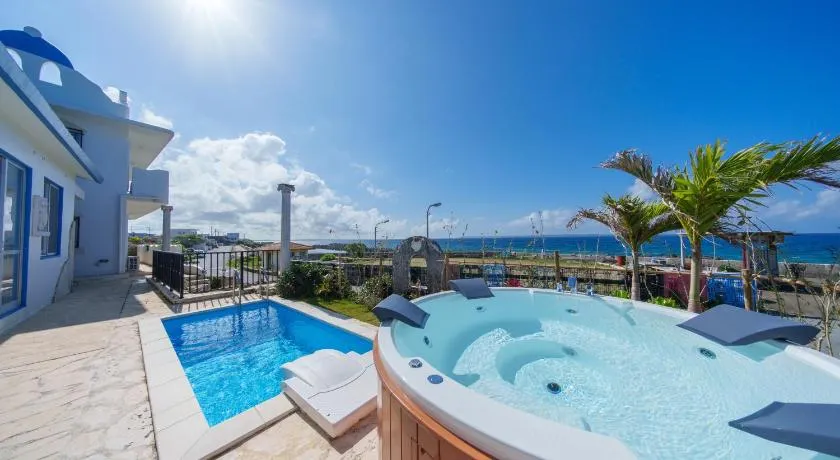 Crystal Villa ikema - Image 1