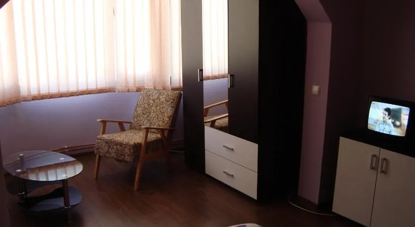 Apartamentul Republicii - Image 1