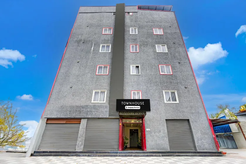 Super Townhouse Tirupati - Image 1