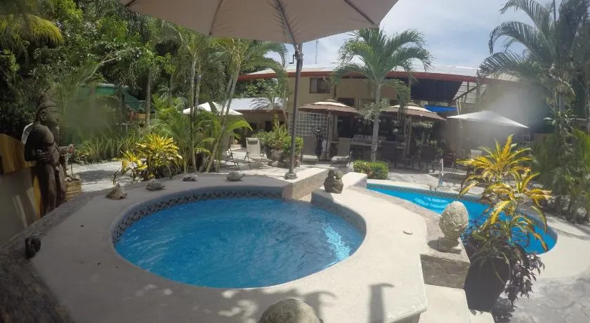 Coyaba Tropical Elegant Adult Guesthouse - Image 1