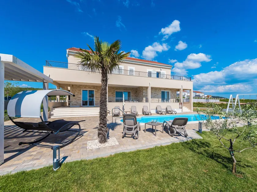 Villa avec piscine privée chauffée - Image 1