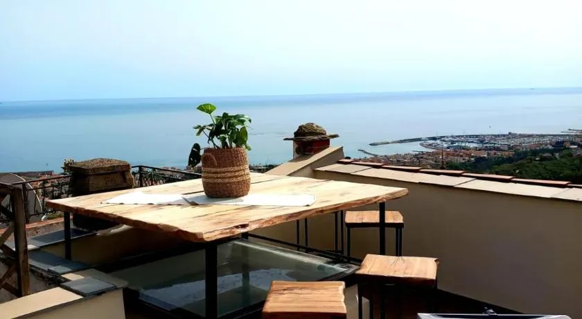 Hostdomus - Le Vigne sul Mare - Image 1