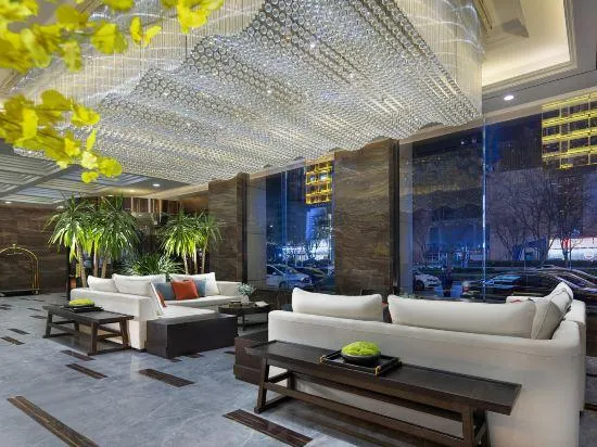 Holiday Inn Dongsheng Li Zhou - Image 1