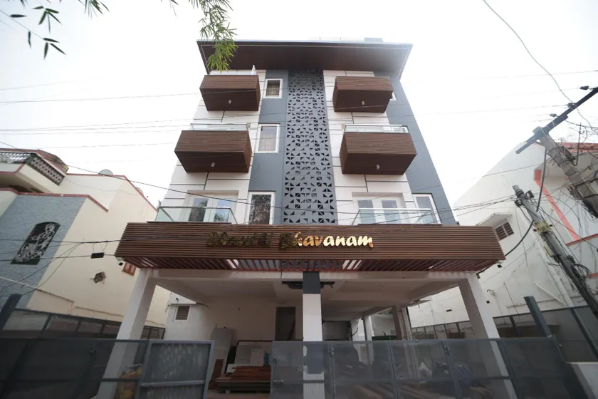 Shanthi Service Apartment - Image 1