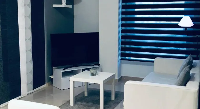lucushouse II - Image 1