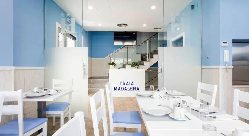 Hostal Praia Madalena - Image 1