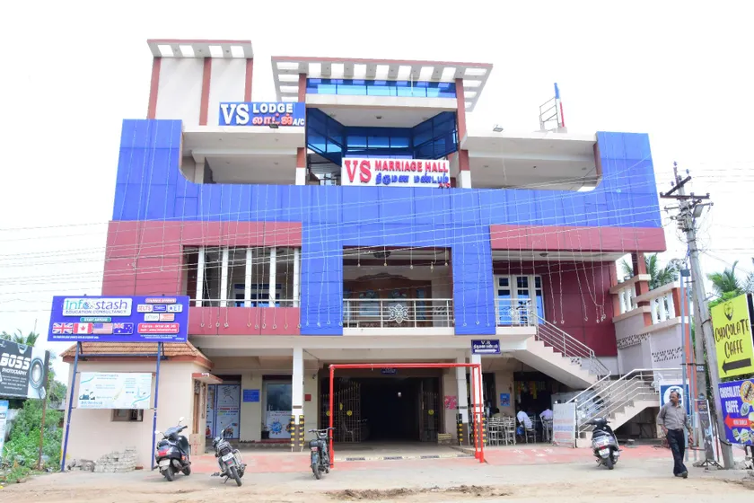 VS Lodging - Image 1