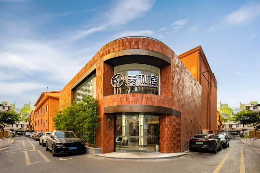 24K International Hotel People's Square - Image 1