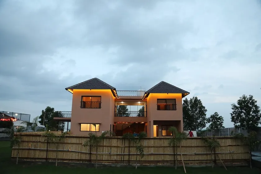 IvoryBliss|Luxury 3BHK Villa|Pool|lawn|Sunset view - Image 1