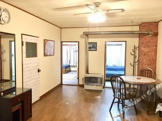spacious room close to JR station Free WIFI parking lot - Image 1